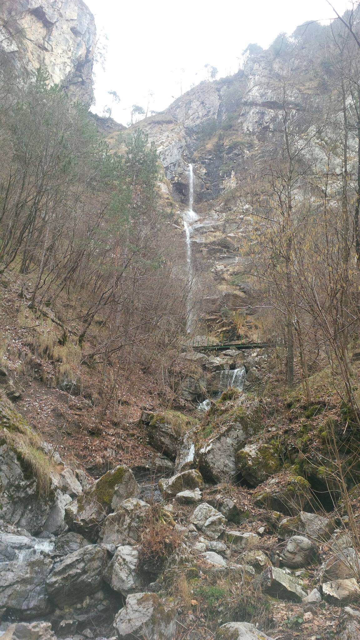 Sentiero Delle Cascate Lago D Idro